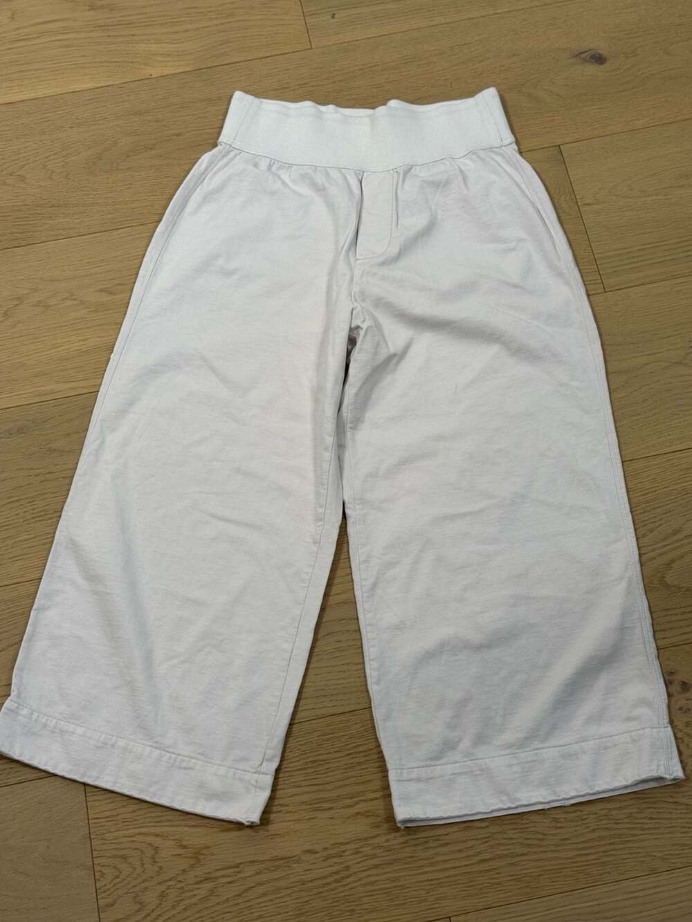 James Perse Classics Size 1 White Wide Leg Cropped Sweatpants